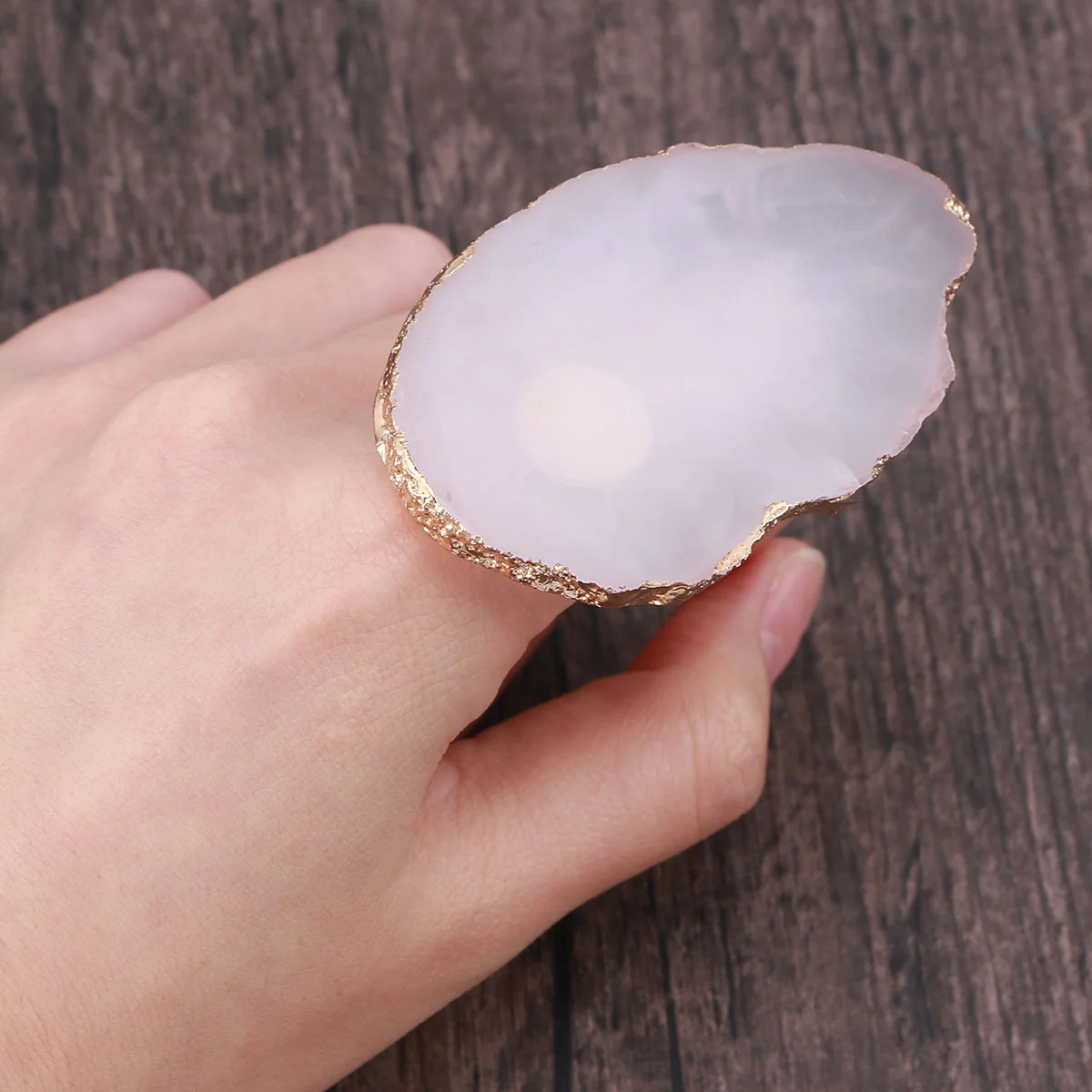 Mini Nail Art Resin Palette Adjustable Finger Ring for Manicure Paint Tray Lightweight Smooth Surface Easy Clean Home Decoration
Mini Nail Art Resin Palette Adjustable Finger Ring for Manicure Paint Tray Lightweight Smooth Surface Easy Clean Home Decoration