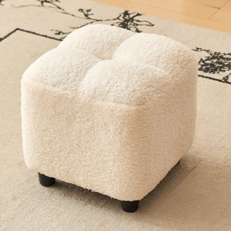 Lamb wool small stool household living room multi-functional storage stool Kitchen individual sillas para salón furniture
Lamb wool small stool household living room multi-functional storage stool Kitchen individual sillas para salón furniture