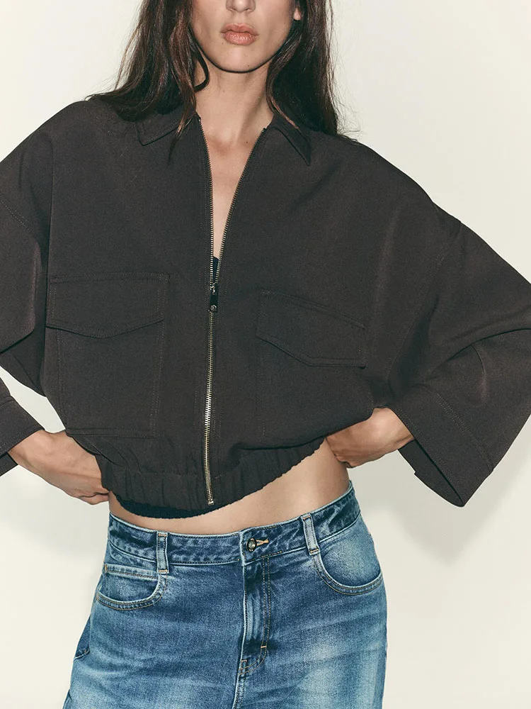 Fall 2025 New Women's Long Sve Loose Fit Jaet Coat with ket Turn-down Collar Ethnic Sle Ladies Faion Outerwear
Fall 2025 New Women's Long Sve Loose Fit Jaet Coat with ket Turn-down Collar Ethnic Sle Ladies Faion Outerwear