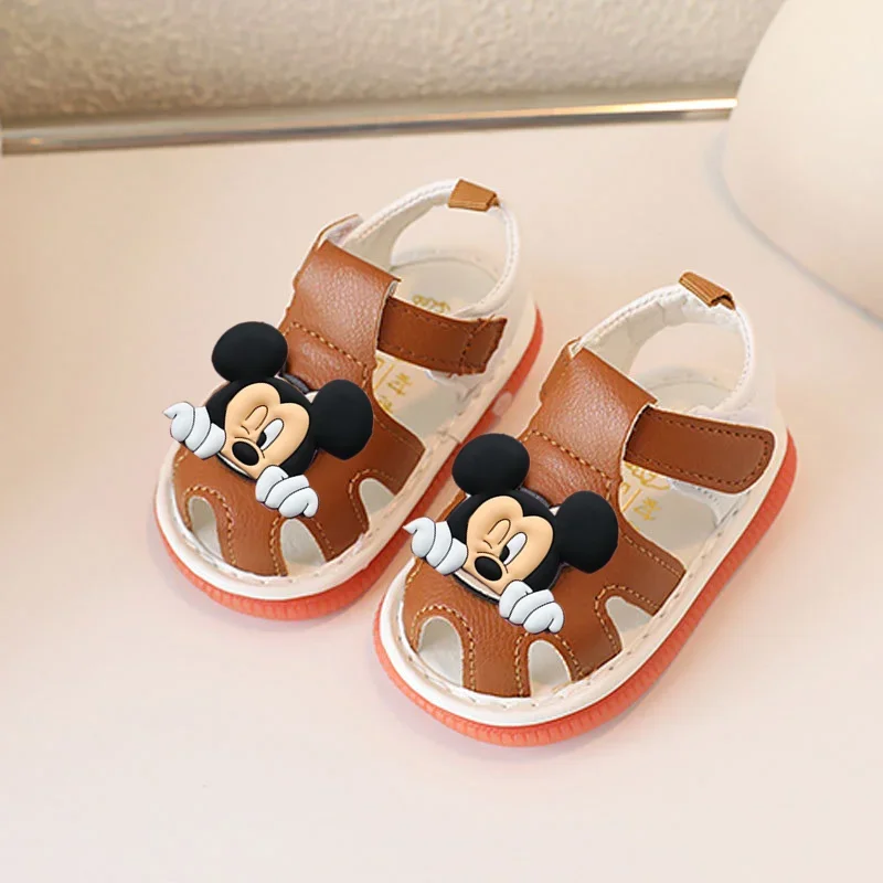 Disney Mickey Mouse It will ring Baby Soft Sole Sandals Summer New Baby squeaky Toddler Shoes Minnie Boys and Girls slippers
Disney Mickey Mouse It will ring Baby Soft Sole Sandals Summer New Baby squeaky Toddler Shoes Minnie Boys and Girls slippers