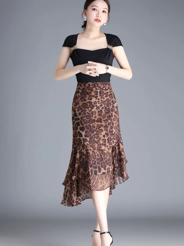 Tight Midi Ruffle High Waist Female Skirts Wrap Korean Style Quality Aesthetic 2025 Trend Vintage New in Cheap V Women's Skirt
Tight Midi Ruffle High Waist Female Skirts Wrap Korean Style Quality Aesthetic 2025 Trend Vintage New in Cheap V Women's Skirt