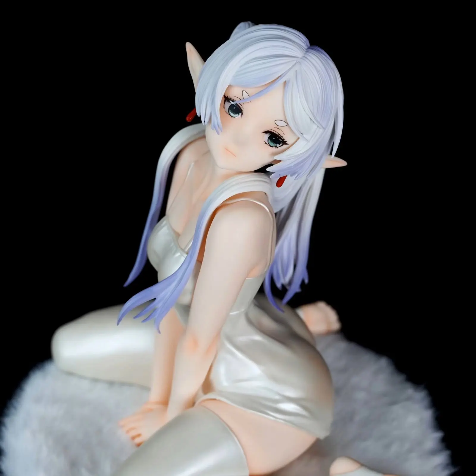 Frieren Anime Figure Beyond Journey End Kneeling Nightgown Beautiful Girl Pvc Model Desktop Decoration Collectible For Adults
Frieren Anime Figure Beyond Journey End Kneeling Nightgown Beautiful Girl Pvc Model Desktop Decoration Collectible For Adults