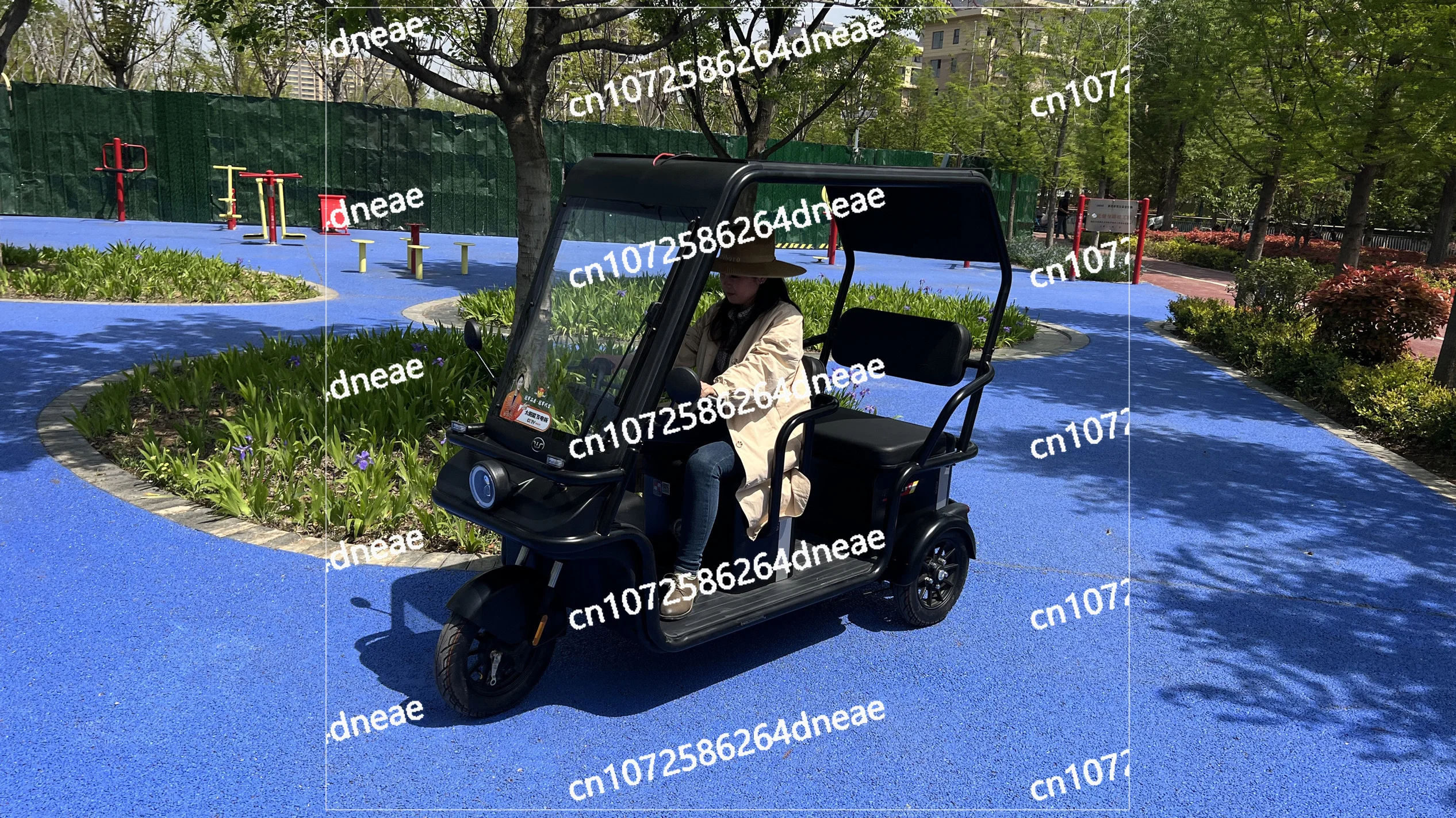 Solar electric tricycle solar outdoor mobile charging ceiling self-generation
Solar electric tricycle solar outdoor mobile charging ceiling self-generation