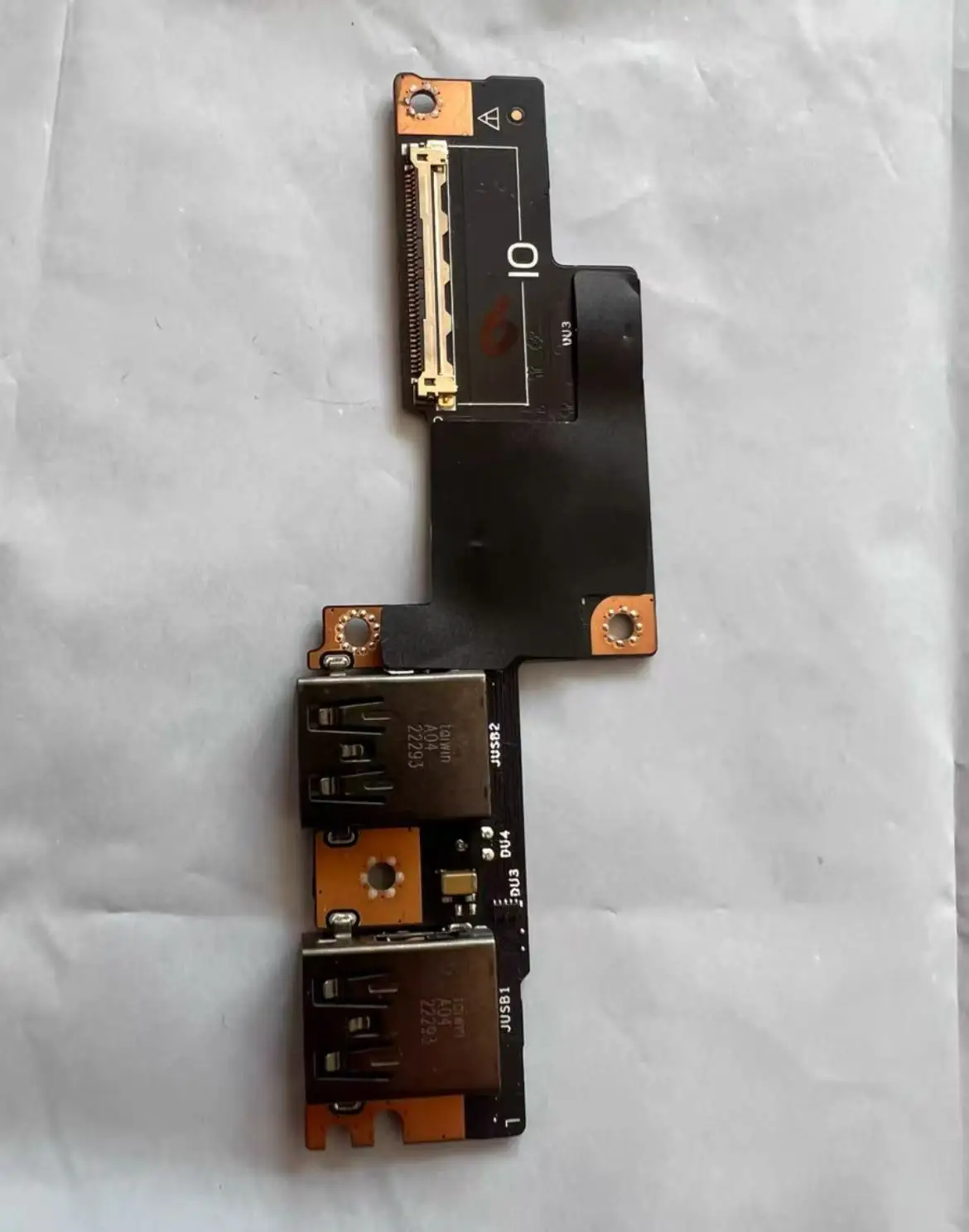 LS-M414P LS-M41AP для Dell Alienware X16 R1 USB маленькая интерфейсная плата USB-плата
LS-M414P LS-M41AP для Dell Alienware X16 R1 USB маленькая интерфейсная плата USB-плата