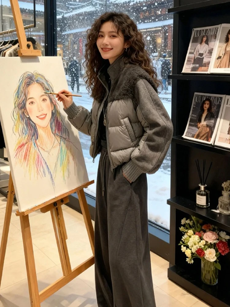 Женское утепленное пальто из хлопка с вставками из овечьей шерсти, свободного кроя, модное, уникальное, с длинными рукавами, круглым воротником, средней длины
Женское утепленное пальто из хлопка с вставками из овечьей шерсти, свободного кроя, модное, уникальное, с длинными рукавами, круглым воротником, средней длины