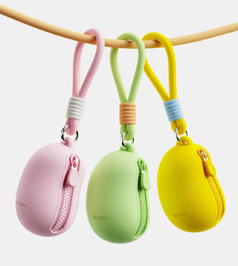Niche Cute Coin Purse Pea Shaped Lipstick Headphone Bag Dopamine Waterproof Mini Handbag EVA Bear Shaped Key Storage Bag
Niche Cute Coin Purse Pea Shaped Lipstick Headphone Bag Dopamine Waterproof Mini Handbag EVA Bear Shaped Key Storage Bag