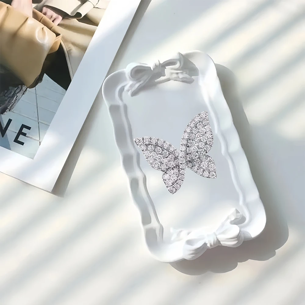 2025 Hot Selling Brand Women's Necklace Fashionable, Simple, Luxurious Jewelry Suitable for Gifting To Friends
2025 Hot Selling Brand Women's Necklace Fashionable, Simple, Luxurious Jewelry Suitable for Gifting To Friends