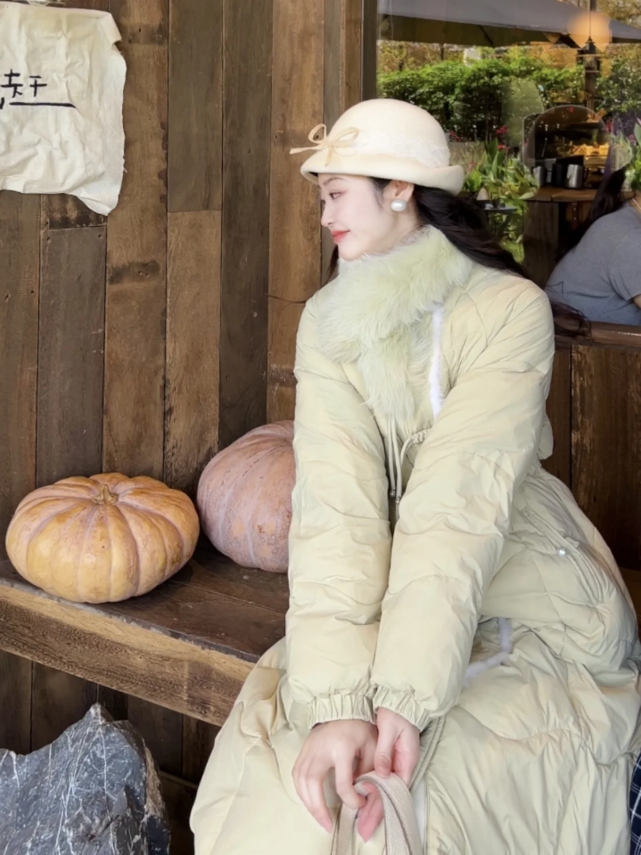 Jo & Joy Frost een Bean Yellow New Chinese Sle Warm Personali down Jaet Women's Faionable Thiened Long Sve Coat
Jo & Joy Frost een Bean Yellow New Chinese Sle Warm Personali down Jaet Women's Faionable Thiened Long Sve Coat