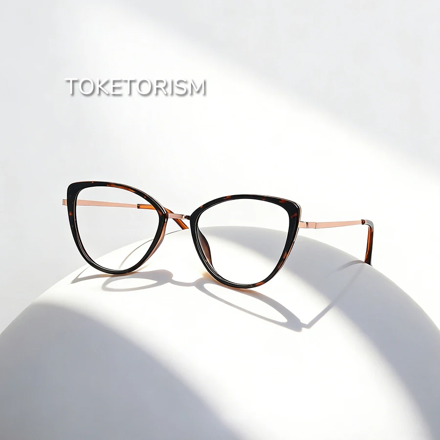 Новые очки Toketorism для женщин, оптические оправы для очков без диоптрий, компьютерные очки с защитой от синего света
Новые очки Toketorism для женщин, оптические оправы для очков без диоптрий, компьютерные очки с защитой от синего света