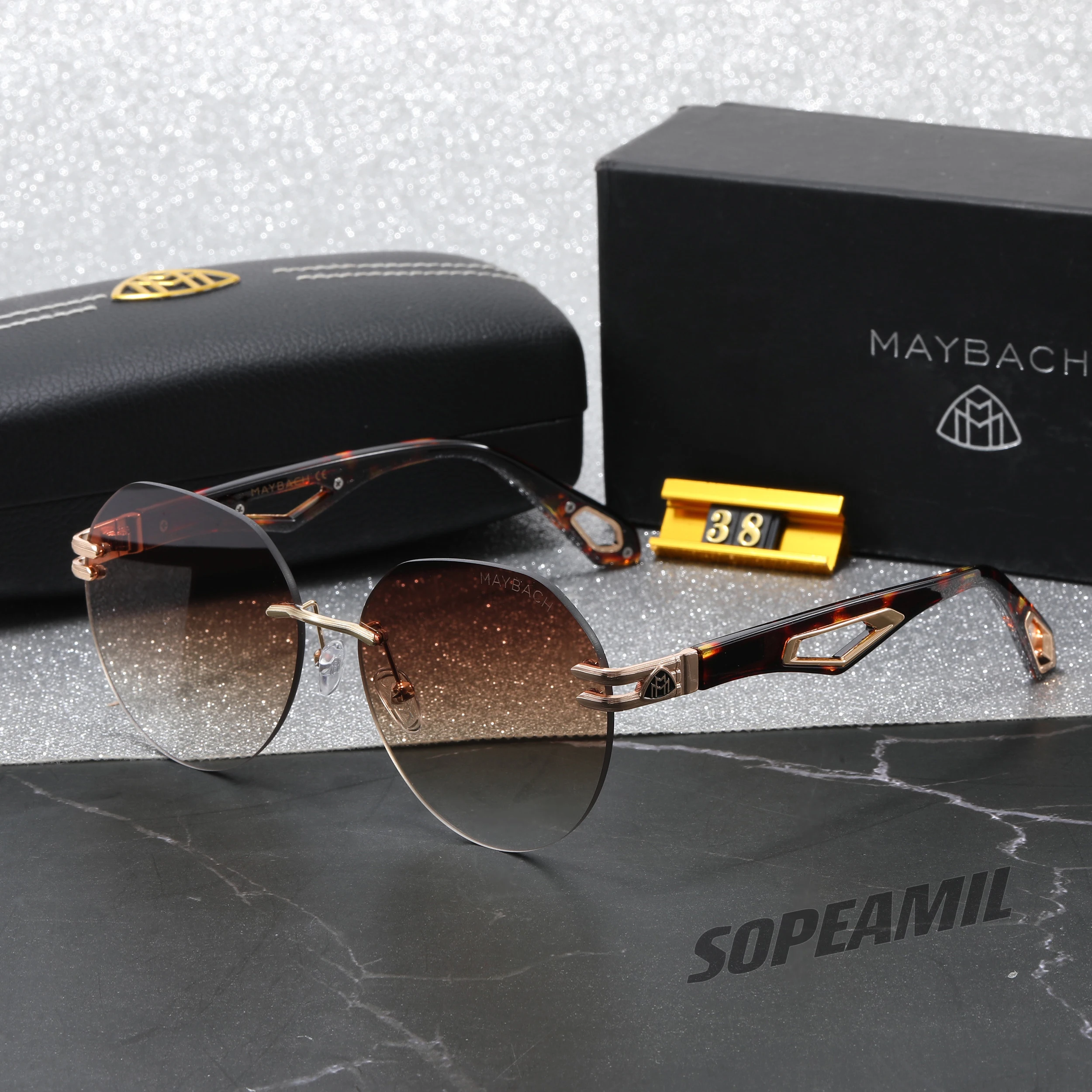 Для Maybach S Class S680 S650 S600 S580 S560 S500 S480 S450 GLS480 GLS600 Автомобильные высококачественные очки с защитой от ультрафиолета, безрамные солнцезащитные очки
Для Maybach S Class S680 S650 S600 S580 S560 S500 S480 S450 GLS480 GLS600 Автомобильные высококачественные очки с защитой от ультрафиолета, безрамные солнцезащитные очки