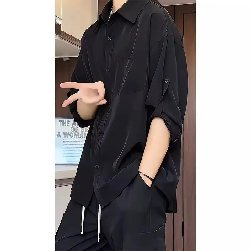 Black Ice Silk Short Sleeve Shirt Men's Summer Thin High-End Feeling Handsome Casual Shirt American Drapey Half Sleeve Shirt
Black Ice Silk Short Sleeve Shirt Men's Summer Thin High-End Feeling Handsome Casual Shirt American Drapey Half Sleeve Shirt