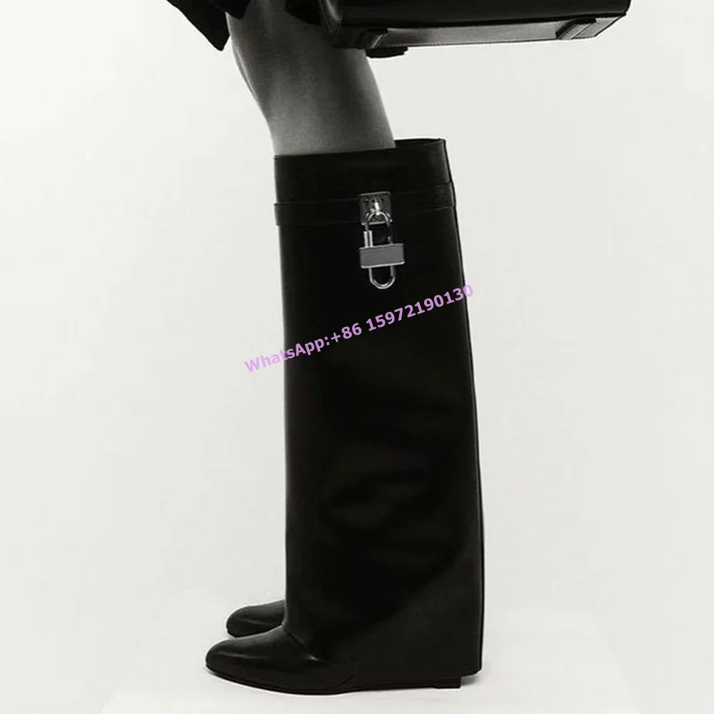 Metal Lock knee high Boots Wedge Round Toe Slip On Leather knight Boots Black Sexy Winter Fashion Office Ladies concise Shoes
Metal Lock knee high Boots Wedge Round Toe Slip On Leather knight Boots Black Sexy Winter Fashion Office Ladies concise Shoes