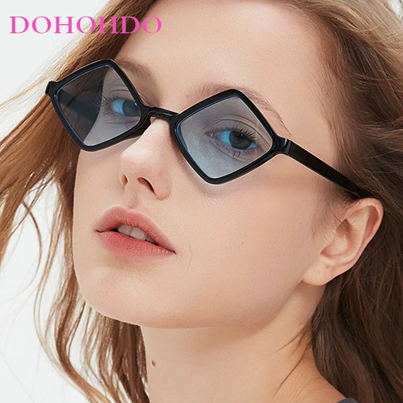 Rhombus Small Frame Sunglasses Women Men Fashion Brand Personality Design Outdoor Driving Travel Sunglasses UV400 Lentes De Sol
Rhombus Small Frame Sunglasses Women Men Fashion Brand Personality Design Outdoor Driving Travel Sunglasses UV400 Lentes De Sol