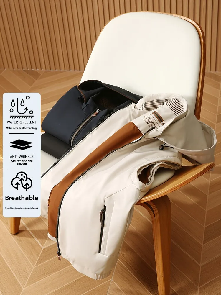 Lightweight Functional Waterproof Fabric Men's Casual Vest Jaet oulder Pad Comfortable Spring Autumn Zipper Decorated
Lightweight Functional Waterproof Fabric Men's Casual Vest Jaet oulder Pad Comfortable Spring Autumn Zipper Decorated