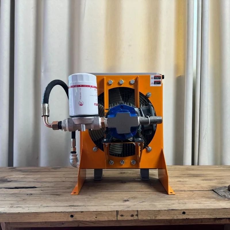 Lubricating oil Hydraulic air-cooled radiator Oil cooler Water-cooled air cooler
Lubricating oil Hydraulic air-cooled radiator Oil cooler Water-cooled air cooler