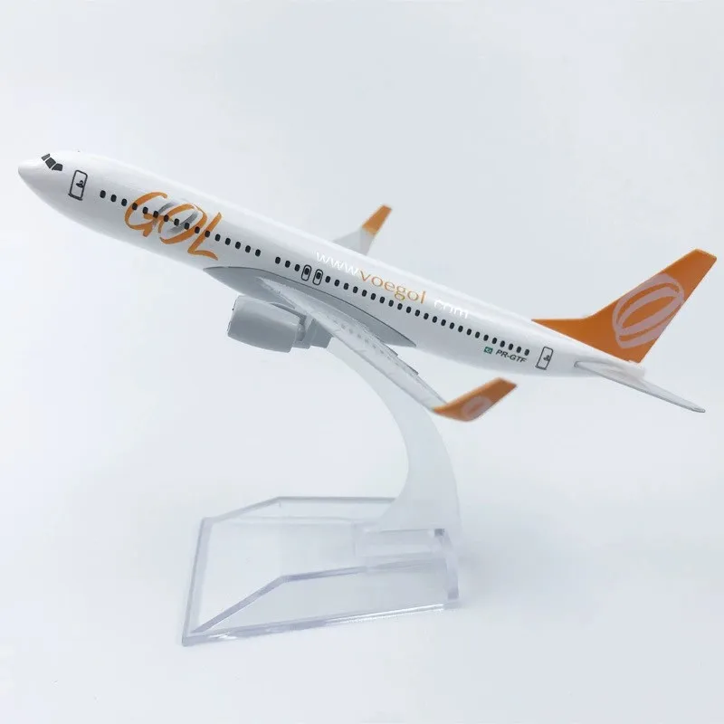 Металлическая модель самолета GOL Airlines B737-800 (Бразилия), 16 см, масштаб 1:400, литая под давлением, подарок
Металлическая модель самолета GOL Airlines B737-800 (Бразилия), 16 см, масштаб 1:400, литая под давлением, подарок