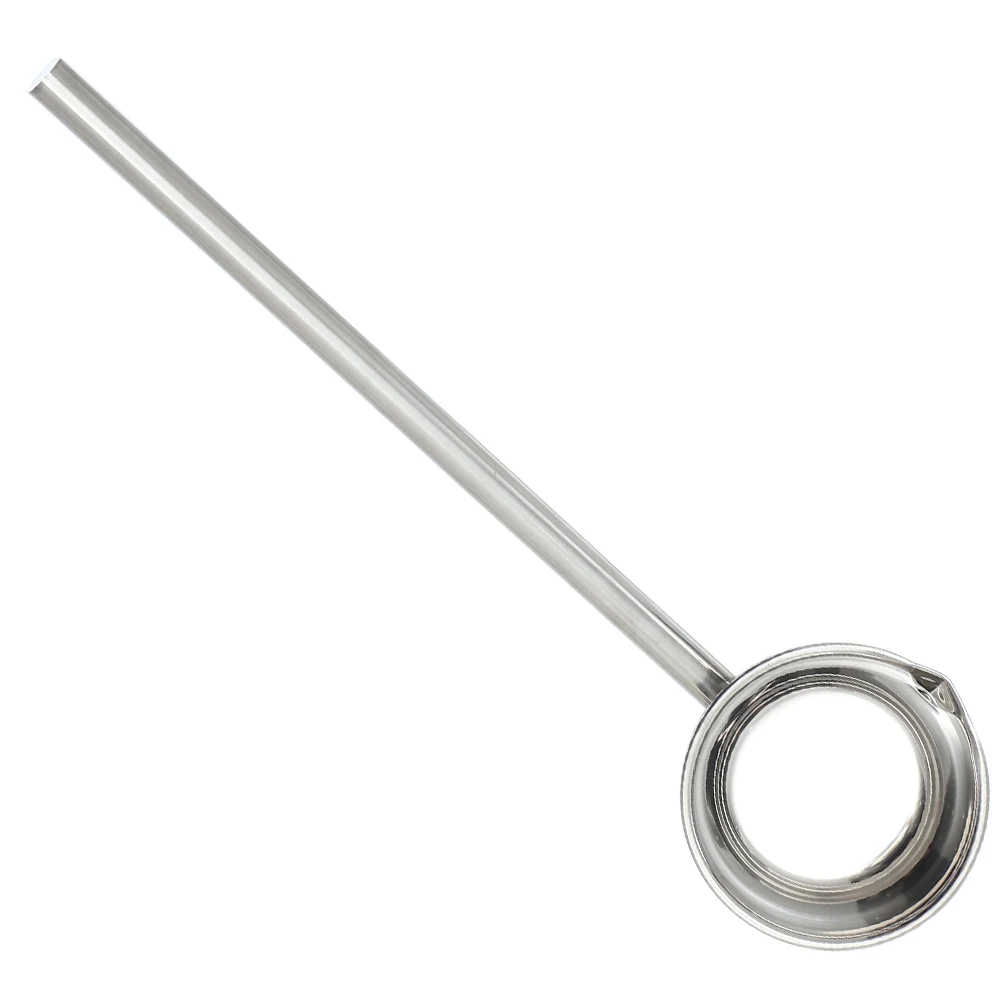 Extended Handle Ladle Stainless Steel Water Scoop Soup Kitchen Garden Pouring Long Spoon Large Capacity Anti Scald
Extended Handle Ladle Stainless Steel Water Scoop Soup Kitchen Garden Pouring Long Spoon Large Capacity Anti Scald