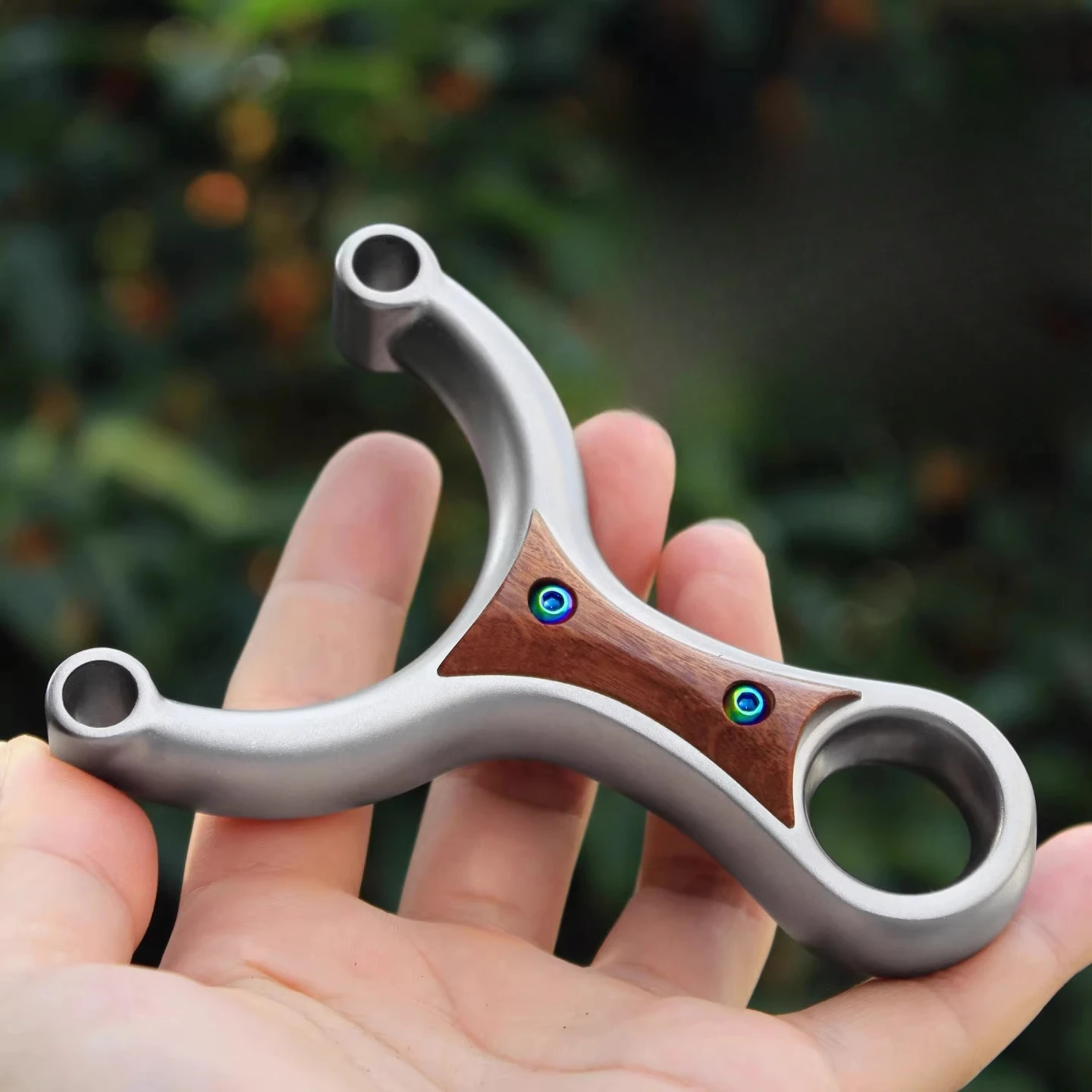 Single-card Stainless Steel Ball-bow Shooting Toy Outdoor Highly Accurate Flat Elastic Rope Powerful Hunting Tool
Single-card Stainless Steel Ball-bow Shooting Toy Outdoor Highly Accurate Flat Elastic Rope Powerful Hunting Tool