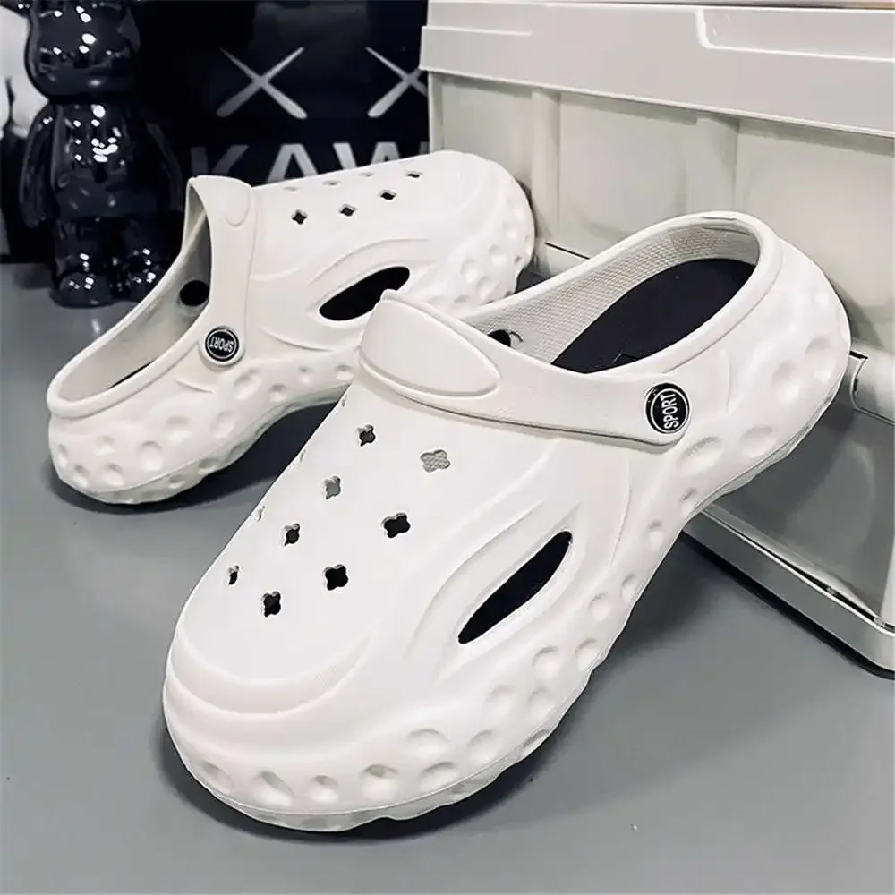 Thick Sole Round Nose Women Slippers Summer High-tech Sneakers Shoes Barefoot Sandal Woman Sport Runing Tenes Mascolino
Thick Sole Round Nose Women Slippers Summer High-tech Sneakers Shoes Barefoot Sandal Woman Sport Runing Tenes Mascolino