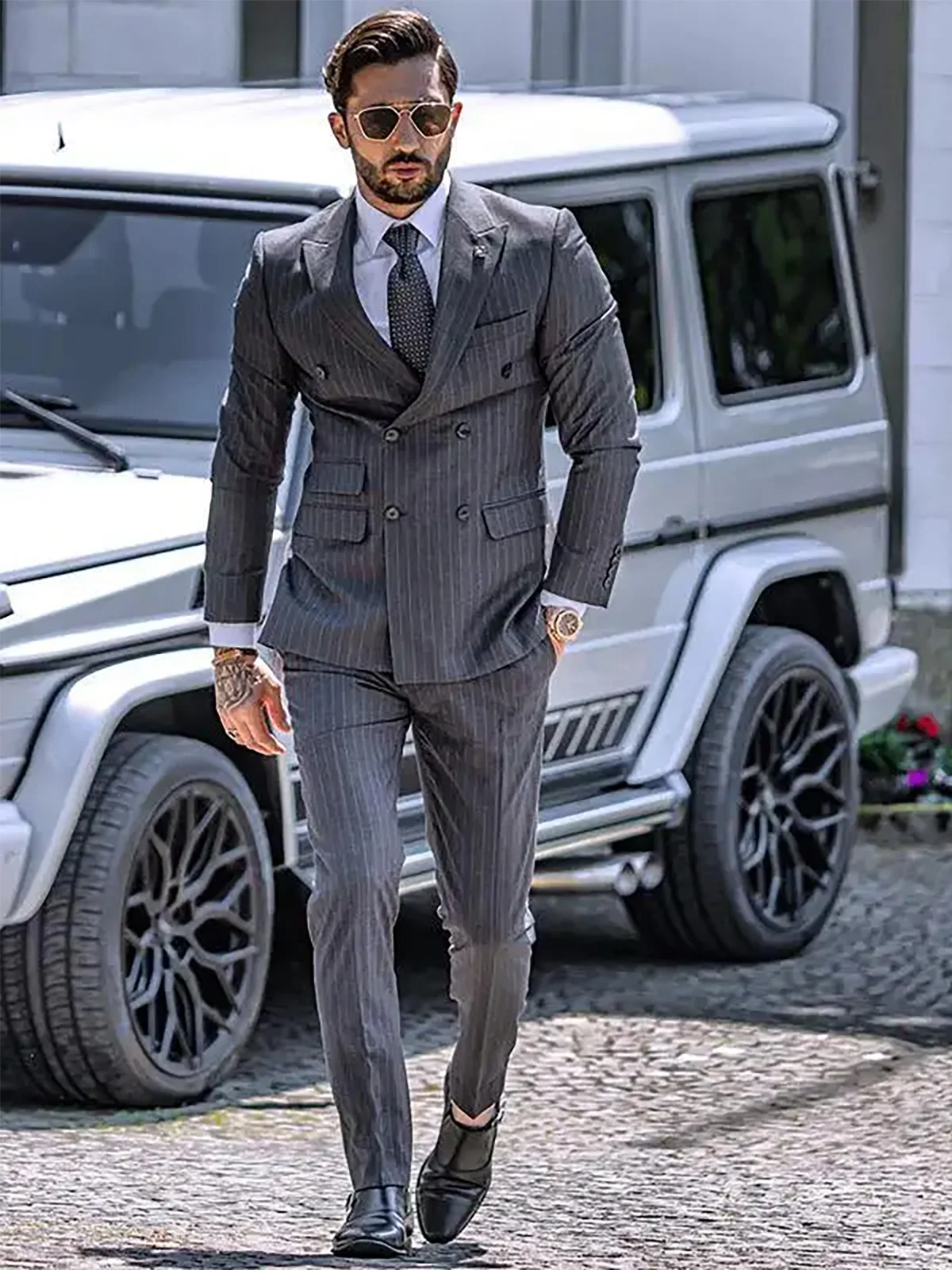 Spring Grey Stripe Suits for Men Slim Fit Peaked Lapel Double-Breasted Man Suit Trajes De Hombre ANNIEBRITNEY Custom Men Suits
Spring Grey Stripe Suits for Men Slim Fit Peaked Lapel Double-Breasted Man Suit Trajes De Hombre ANNIEBRITNEY Custom Men Suits