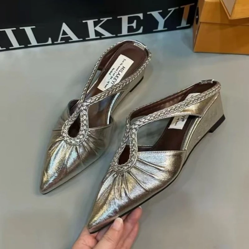 Pointed Toe Mule Heel Sandals Women Braided Cutout Backless Slip on Heel Metallic Leather Party Summer New Shoes
Pointed Toe Mule Heel Sandals Women Braided Cutout Backless Slip on Heel Metallic Leather Party Summer New Shoes