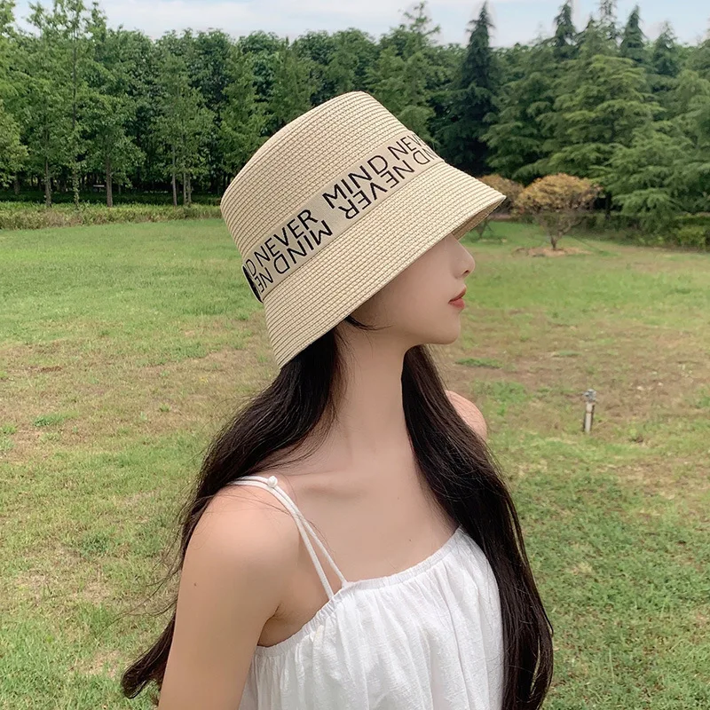 Versatile letter grass woven small basin hat for outdoor travel, fashionable sun shade hat for covering face and sun protection
Versatile letter grass woven small basin hat for outdoor travel, fashionable sun shade hat for covering face and sun protection