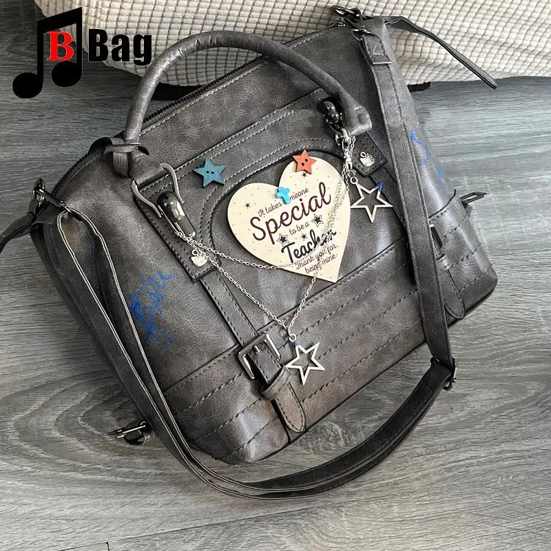 Women's Handbag Vintage Y2K Do old Gradient flower Gray locomotive Gothic punk bag Itabag Cool girl Harajuku Star Ita Bags
Women's Handbag Vintage Y2K Do old Gradient flower Gray locomotive Gothic punk bag Itabag Cool girl Harajuku Star Ita Bags