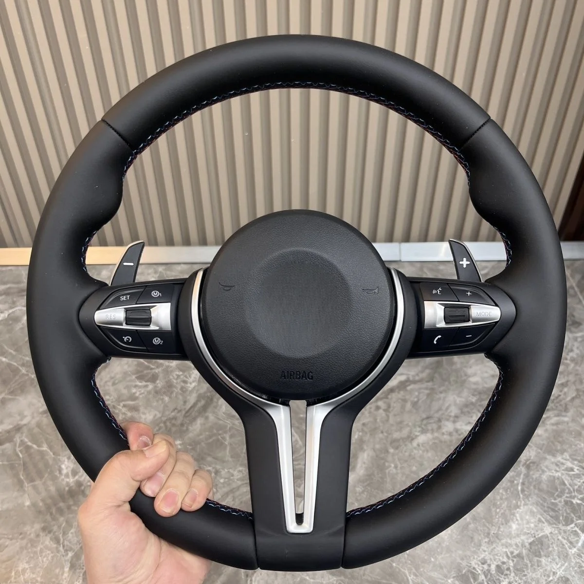 All-leather Steering Wheel For BMW 1 Series-7 Series F30 F10 F12 F22 E90 E70 E92 E71F Series E Series
All-leather Steering Wheel For BMW 1 Series-7 Series F30 F10 F12 F22 E90 E70 E92 E71F Series E Series