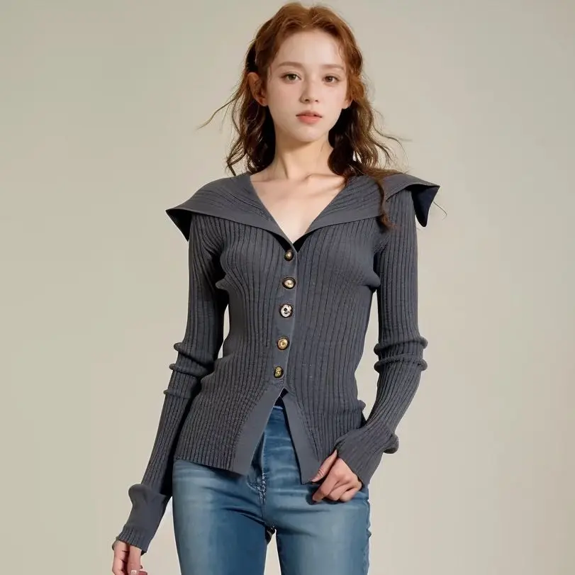 Повседневный розовый вязаный кардиган во французском стиле для женщин, новинка 2023 года, пальто с большими лацканами и открытой передней частью, осенняя элегантная облегающая верхняя одежда
Повседневный розовый вязаный кардиган во французском стиле для женщин, новинка 2023 года, пальто с большими лацканами и открытой передней частью, осенняя элегантная облегающая верхняя одежда