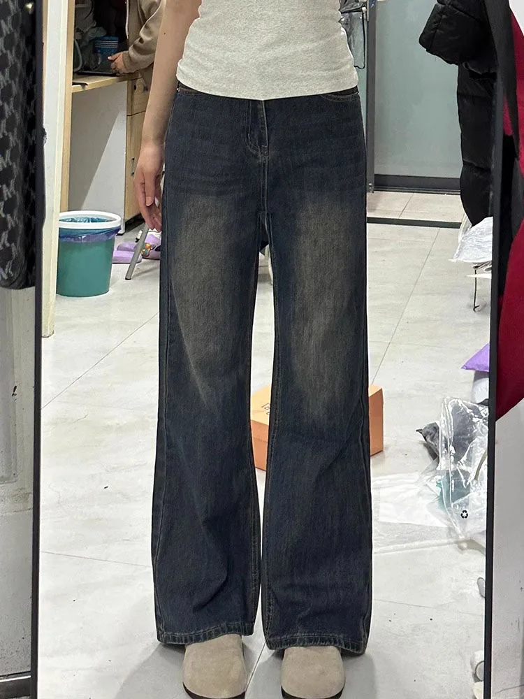 Широкие джинсы женские с высокой талией, длинные брюки-клеш с эффектом похудения для фигуры типа «груша», осенняя новинка, большие размеры
Широкие джинсы женские с высокой талией, длинные брюки-клеш с эффектом похудения для фигуры типа «груша», осенняя новинка, большие размеры