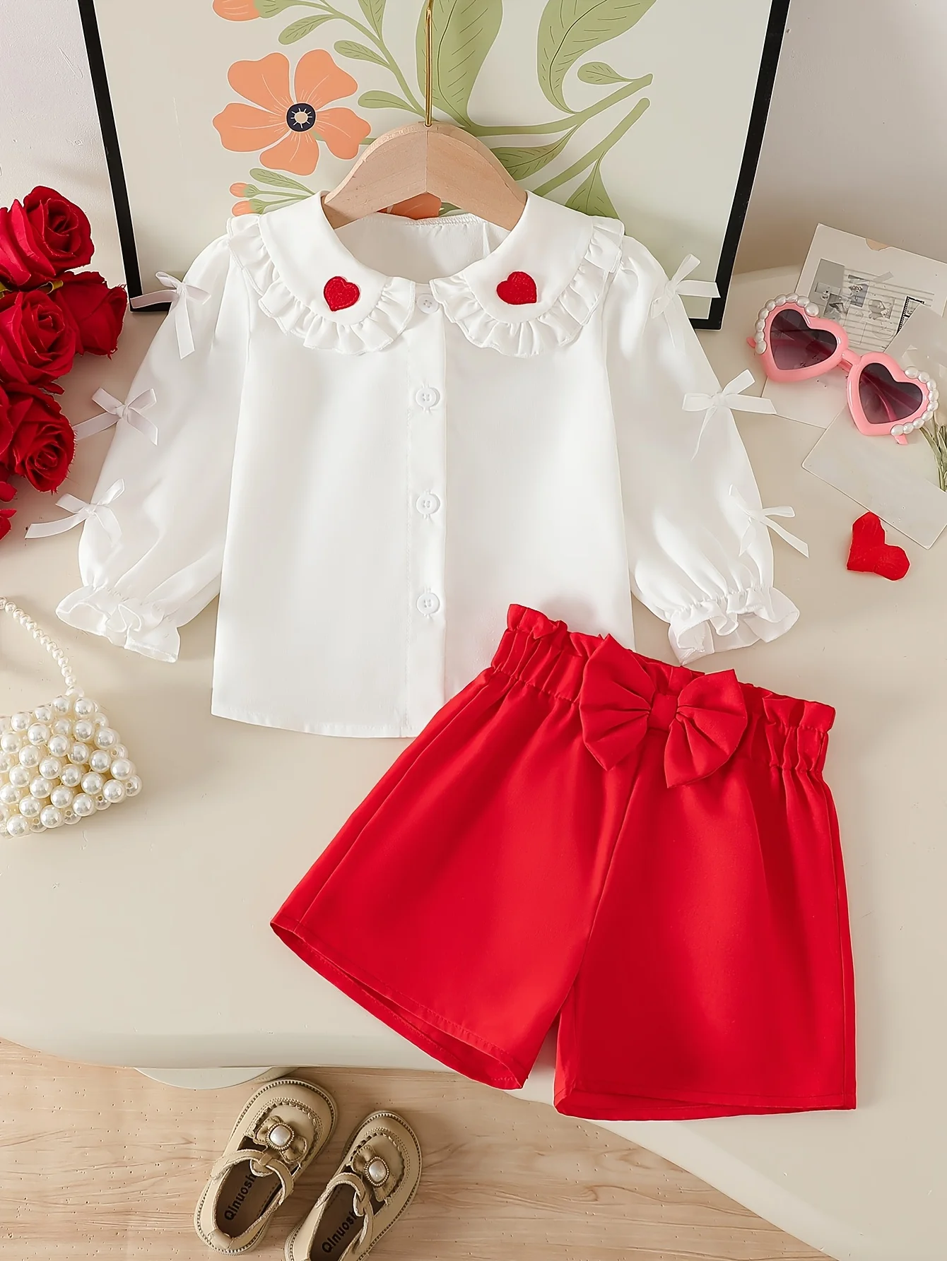 Милый наряд для девочки: белая декорированная рубашка + красные шорты | Идеальный подарок на День святого Валентина/День рождения для маленьких девочек
Милый наряд для девочки: белая декорированная рубашка + красные шорты | Идеальный подарок на День святого Валентина/День рождения для маленьких девочек