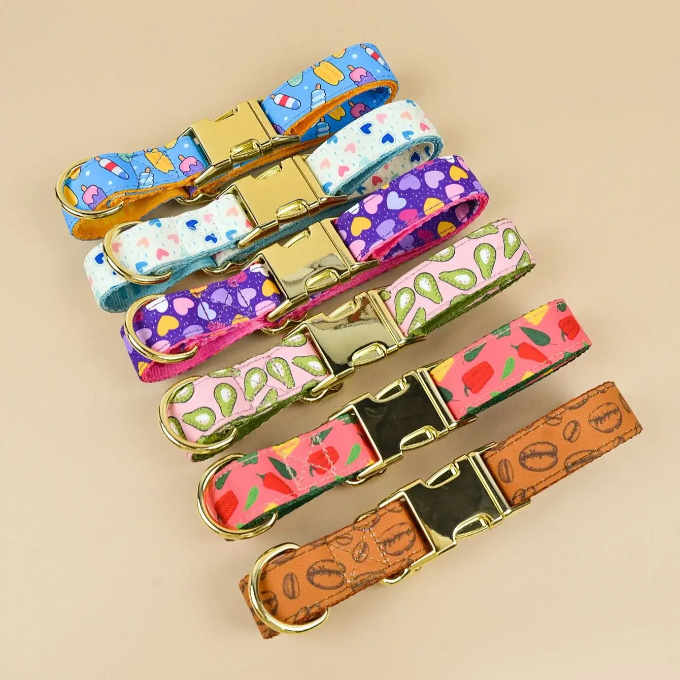 Valentine's Day and New Year Gifts For Medium Dog And Small Dog Cute Pet Collar Double Sided Printed Pet Dog And Cat Collar
Valentine's Day and New Year Gifts For Medium Dog And Small Dog Cute Pet Collar Double Sided Printed Pet Dog And Cat Collar