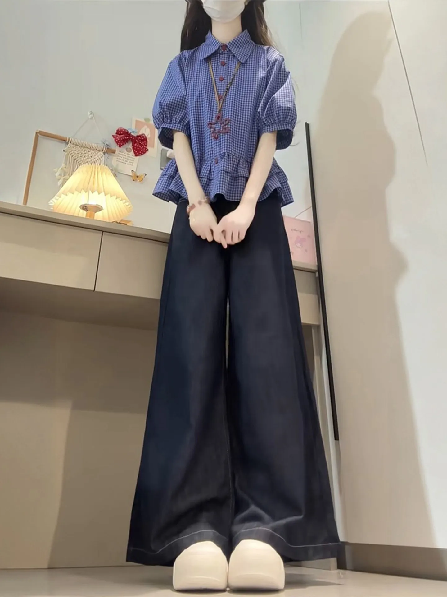 Summer Fashion plus Size Shirt And Jeans Set Bubble Sleeve Plaid Casual High Waist Loose Fit Polyester Two-Piece Ensemble
Summer Fashion plus Size Shirt And Jeans Set Bubble Sleeve Plaid Casual High Waist Loose Fit Polyester Two-Piece Ensemble