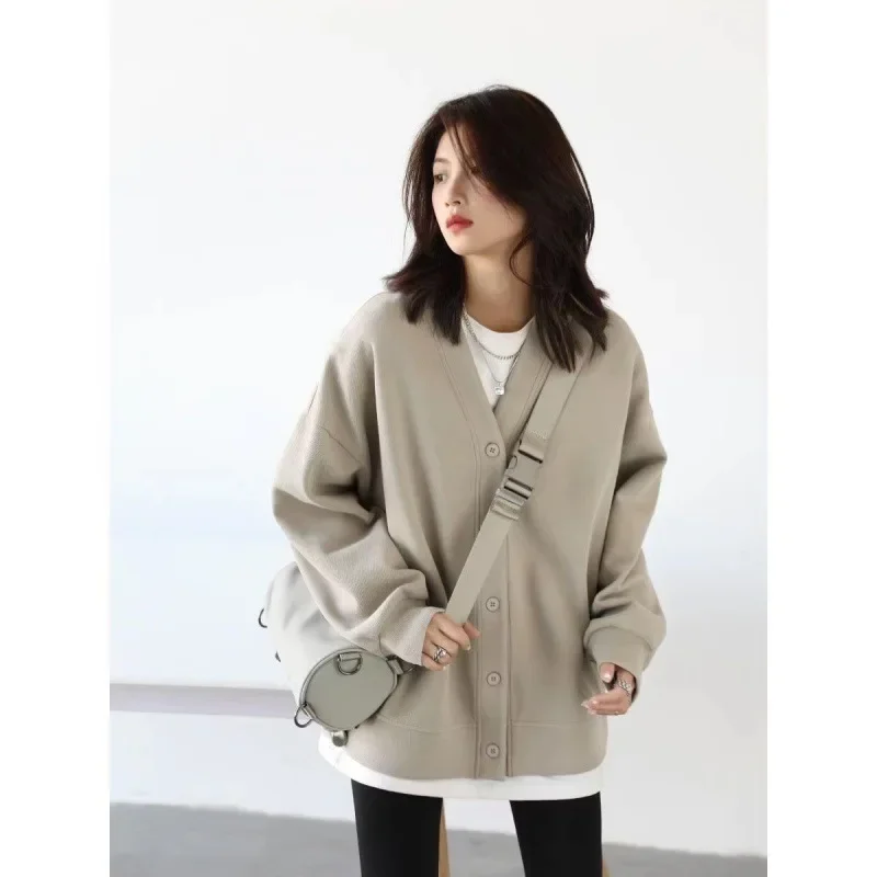 Korean Autumn Winter Women's Sports Coat Casual Loose V-neck Sweatshirt for Women Thick Warm Tops Office Lady Female
Korean Autumn Winter Women's Sports Coat Casual Loose V-neck Sweatshirt for Women Thick Warm Tops Office Lady Female