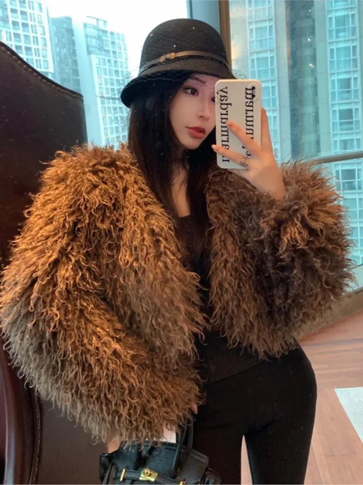 Женская корейская короткая шуба, новая модная утепленная плюшевая куртка Y2K, повседневная женская осенне-зимняя верхняя одежда, одежда 
Женская корейская короткая шуба, новая модная утепленная плюшевая куртка Y2K, повседневная женская осенне-зимняя верхняя одежда, одежда