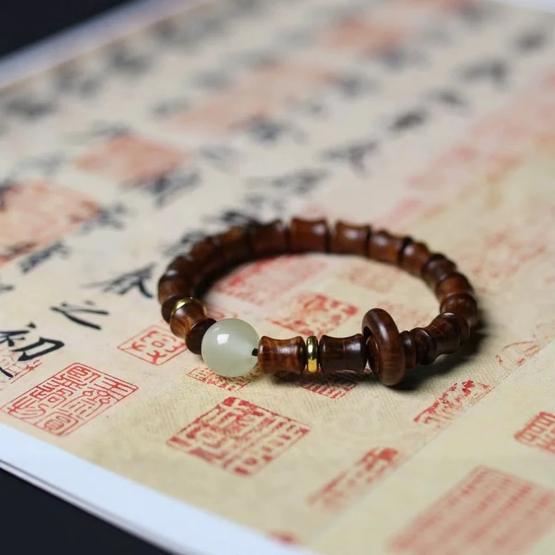 Black , rosewood irregular bamboo knot bracelet, ethnic , new Chinese style solid wood hand accessory
Black , rosewood irregular bamboo knot bracelet, ethnic , new Chinese style solid wood hand accessory