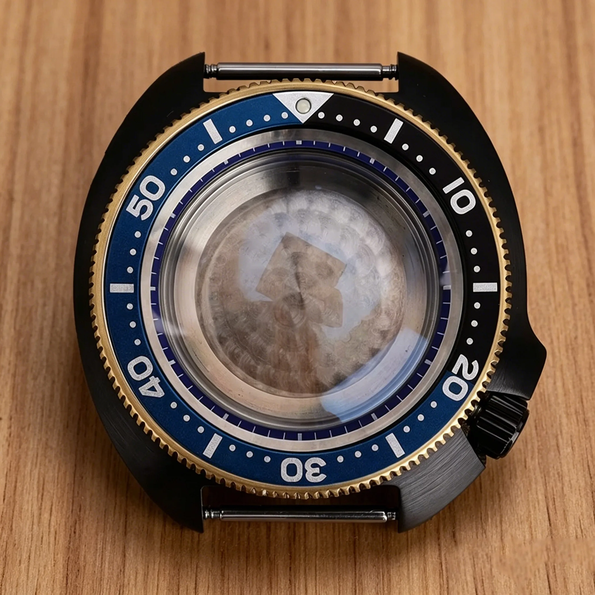 44mm Men's Diving SKX Watch Case Sapphire Glass For Turtle Seiko NH35 NH36 NH38 NH34 4R36 Movement 28.5mmDial Mod SKX 6105 Parts
44mm Men's Diving SKX Watch Case Sapphire Glass For Turtle Seiko NH35 NH36 NH38 NH34 4R36 Movement 28.5mmDial Mod SKX 6105 Parts