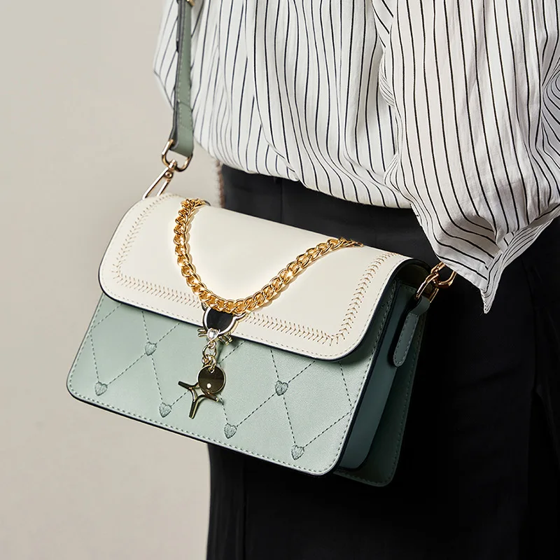Fashion Versatile Casual Summer Niche High-end Cowhide Small Square Underarm Shoulder Crossbody Bag Sac A Main Femme Noir
Fashion Versatile Casual Summer Niche High-end Cowhide Small Square Underarm Shoulder Crossbody Bag Sac A Main Femme Noir