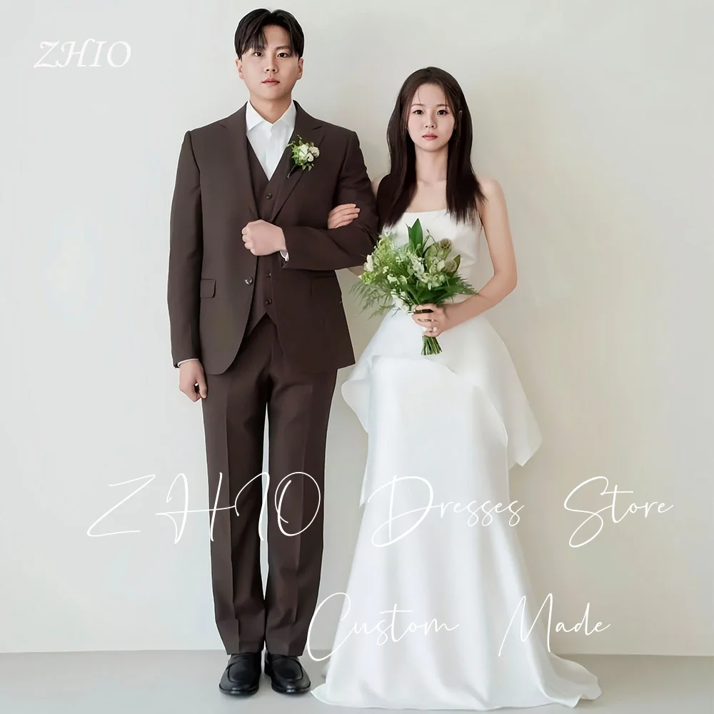 ZHIO Simple Tiered Wedding Dress Ivory Satin Strapless Draped Sweep Train Kotra Photo Shoot Reception Gown Customized Elegant
ZHIO Simple Tiered Wedding Dress Ivory Satin Strapless Draped Sweep Train Kotra Photo Shoot Reception Gown Customized Elegant