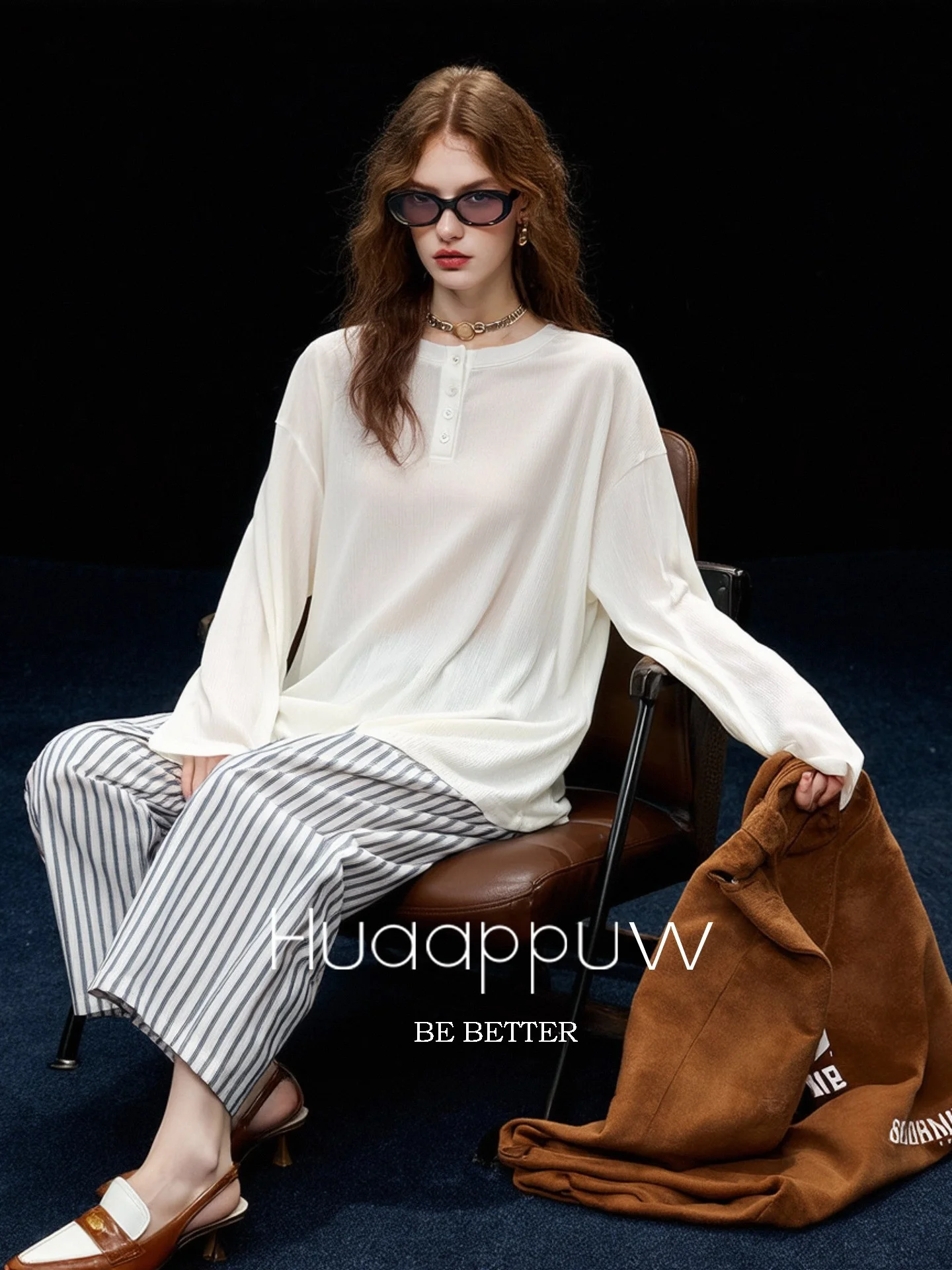 Huaappuw Casual Loose Women's T-shirt Summer New Style UV Protection Pure Color Top Fashionable Versatile French Style Long S...
Huaappuw Casual Loose Women's T-shirt Summer New Style UV Protection Pure Color Top Fashionable Versatile French Style Long S...