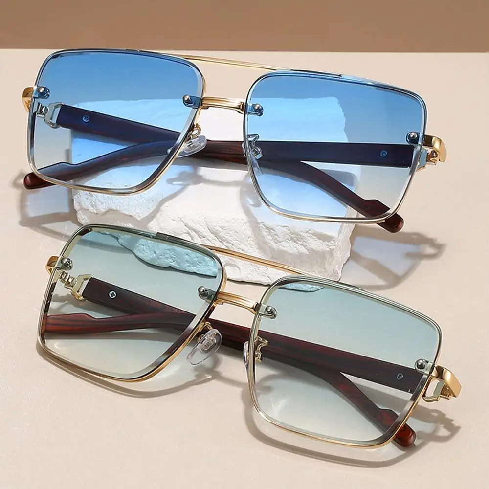 Trendy Metal Double Bridge Square Frame Wood Grain Temple Sunglasses Summer Gradient Lenses Shades Men's Driving Sun Glasses
Trendy Metal Double Bridge Square Frame Wood Grain Temple Sunglasses Summer Gradient Lenses Shades Men's Driving Sun Glasses