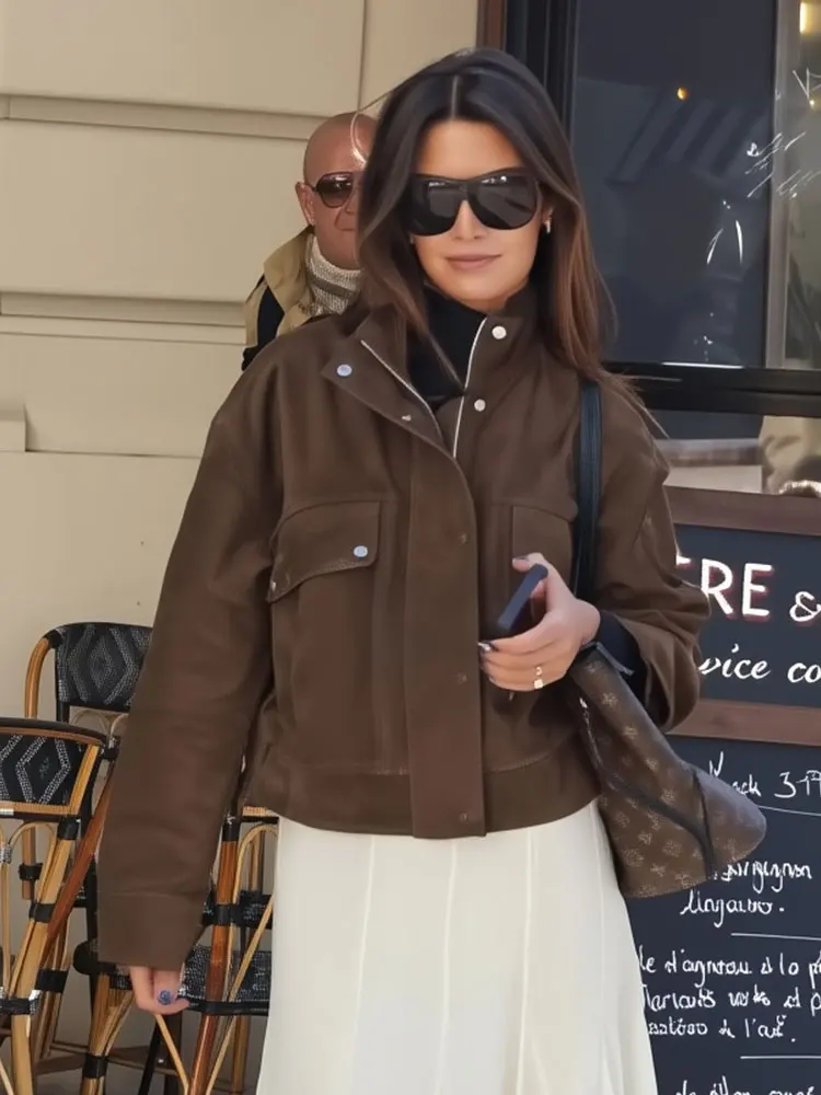 HH 2025 уличная мода замшевое пальто с длинным рукавом на молнии однотонная водолазка с карманами куртка-бомбер женская осенняя повседневная верхняя одежда
HH 2025 уличная мода замшевое пальто с длинным рукавом на молнии однотонная водолазка с карманами куртка-бомбер женская осенняя повседневная верхняя одежда