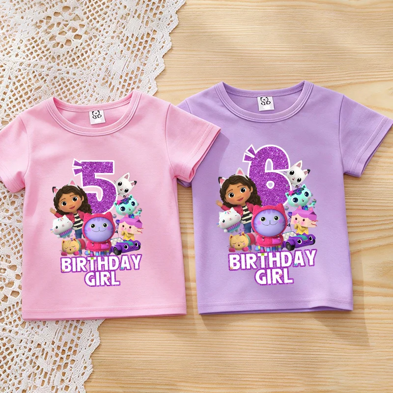 Футболка Gabbys Dollhouses для девочек на день рождения с номером от 1 до 9, детская розовая футболка с короткими рукавами, хлопковая повседневная футболка с мультяшным рисунком, крутая футболка
Футболка Gabbys Dollhouses для девочек на день рождения с номером от 1 до 9, детская розовая футболка с короткими рукавами, хлопковая повседневная футболка с мультяшным рисунком, крутая футболка