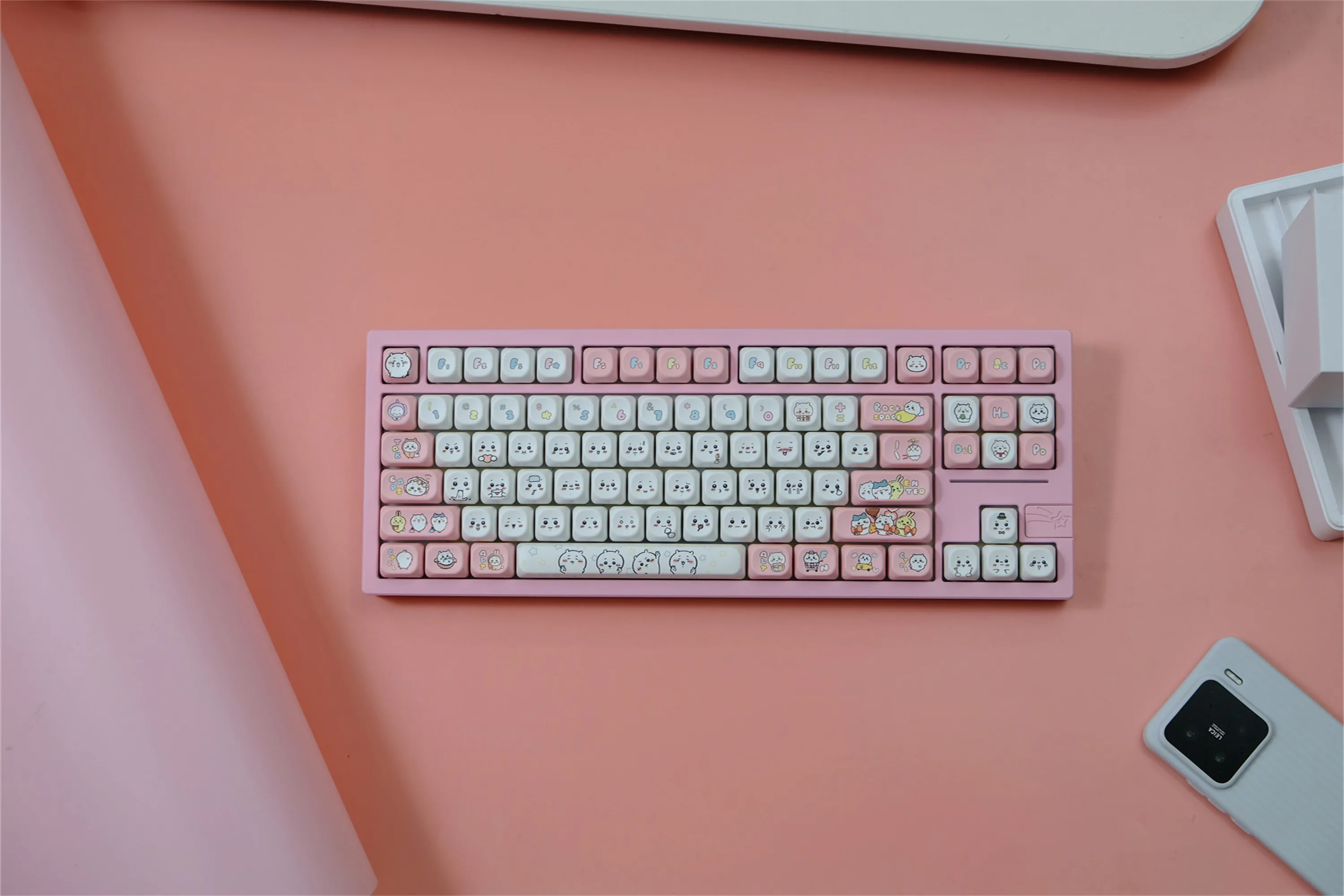 Comics Jiyi Kawa Keycaps 126 Key PBT Material MOA Profile for CHERRY MX Switch 61/64/68/75/84/87/96/98/104 Mechanical Keyboard
Comics Jiyi Kawa Keycaps 126 Key PBT Material MOA Profile for CHERRY MX Switch 61/64/68/75/84/87/96/98/104 Mechanical Keyboard