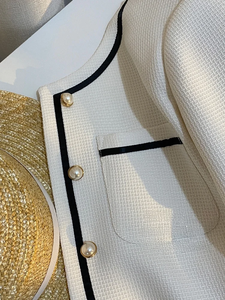 Summer Thin ort Sve Suit Jaet Women's Small Size High-End Ele Lady ort Top Commute Sle Loose Fit round Ne Bu...
Summer Thin ort Sve Suit Jaet Women's Small Size High-End Ele Lady ort Top Commute Sle Loose Fit round Ne Bu...