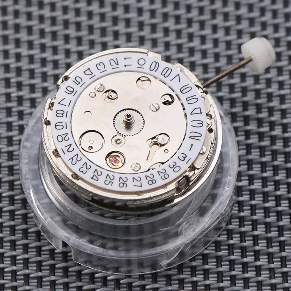 White Movement 2813 Watch Movement 3 Hands Single Calendar Automatic Mechanical Movement 3 Pin Design Automatic Mechanism
White Movement 2813 Watch Movement 3 Hands Single Calendar Automatic Mechanical Movement 3 Pin Design Automatic Mechanism