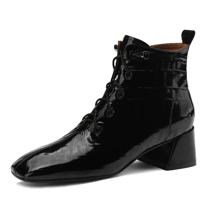 2024 Women Ankle Boots Genuine Leather High Heels Lace-Up Shoes Woman Autumn Winter Fashion Dress Boots Size 34-42
2024 Women Ankle Boots Genuine Leather High Heels Lace-Up Shoes Woman Autumn Winter Fashion Dress Boots Size 34-42