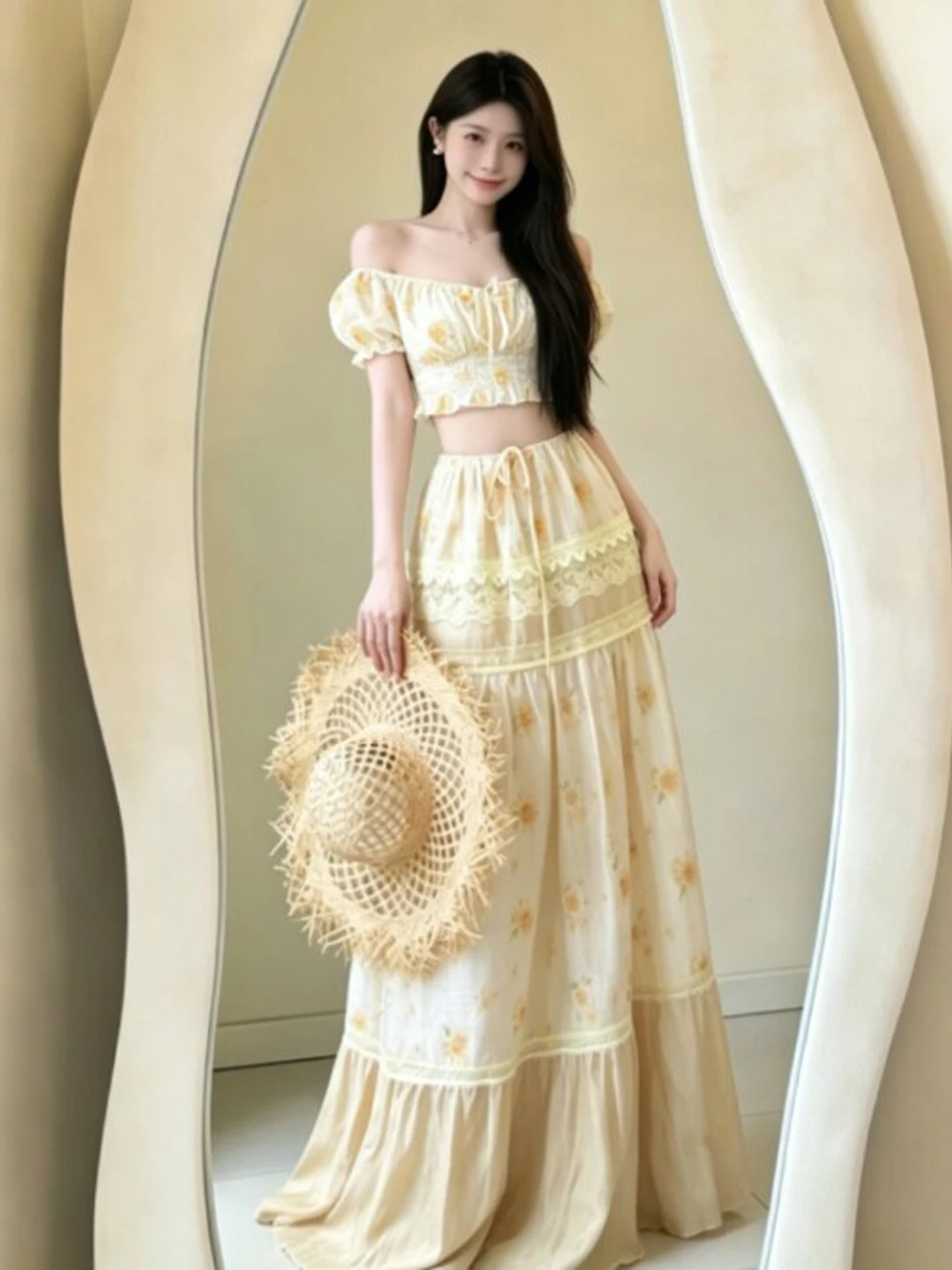 Beach Vacation Style Floral Print One-Shoulder Top And Half Skirt Two-Piece Set Summer 2026 Women's Fashion Casual Wear
Beach Vacation Style Floral Print One-Shoulder Top And Half Skirt Two-Piece Set Summer 2026 Women's Fashion Casual Wear