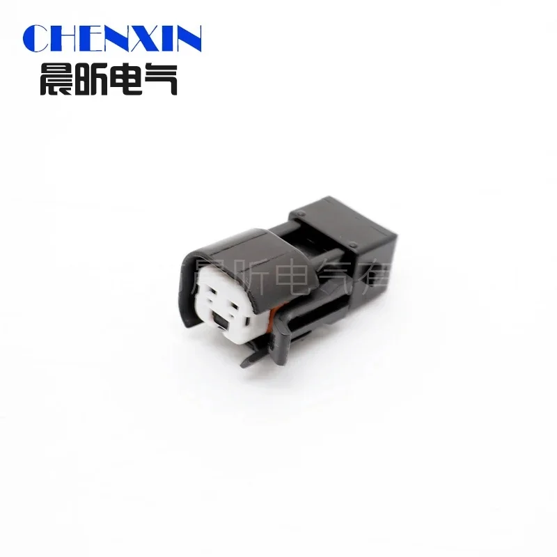 2 Pin EV6 to EV1 Adapter Automotive Connector Conveter Car Plug For Ford Racing V Engine car accessory
2 Pin EV6 to EV1 Adapter Automotive Connector Conveter Car Plug For Ford Racing V Engine car accessory