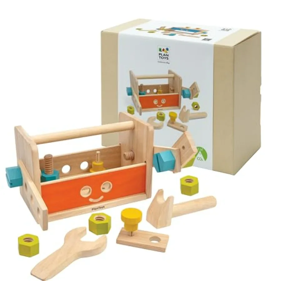 Деревянный трансформируемый набор инструментов PlanToys: робот, гаечные ключи, гайки, болты, деревянные плашки и фигуры, изготовленные из экологически чистого каучукового дерева.
Деревянный трансформируемый набор инструментов PlanToys: робот, гаечные ключи, гайки, болты, деревянные плашки и фигуры, изготовленные из экологически чистого каучукового дерева.